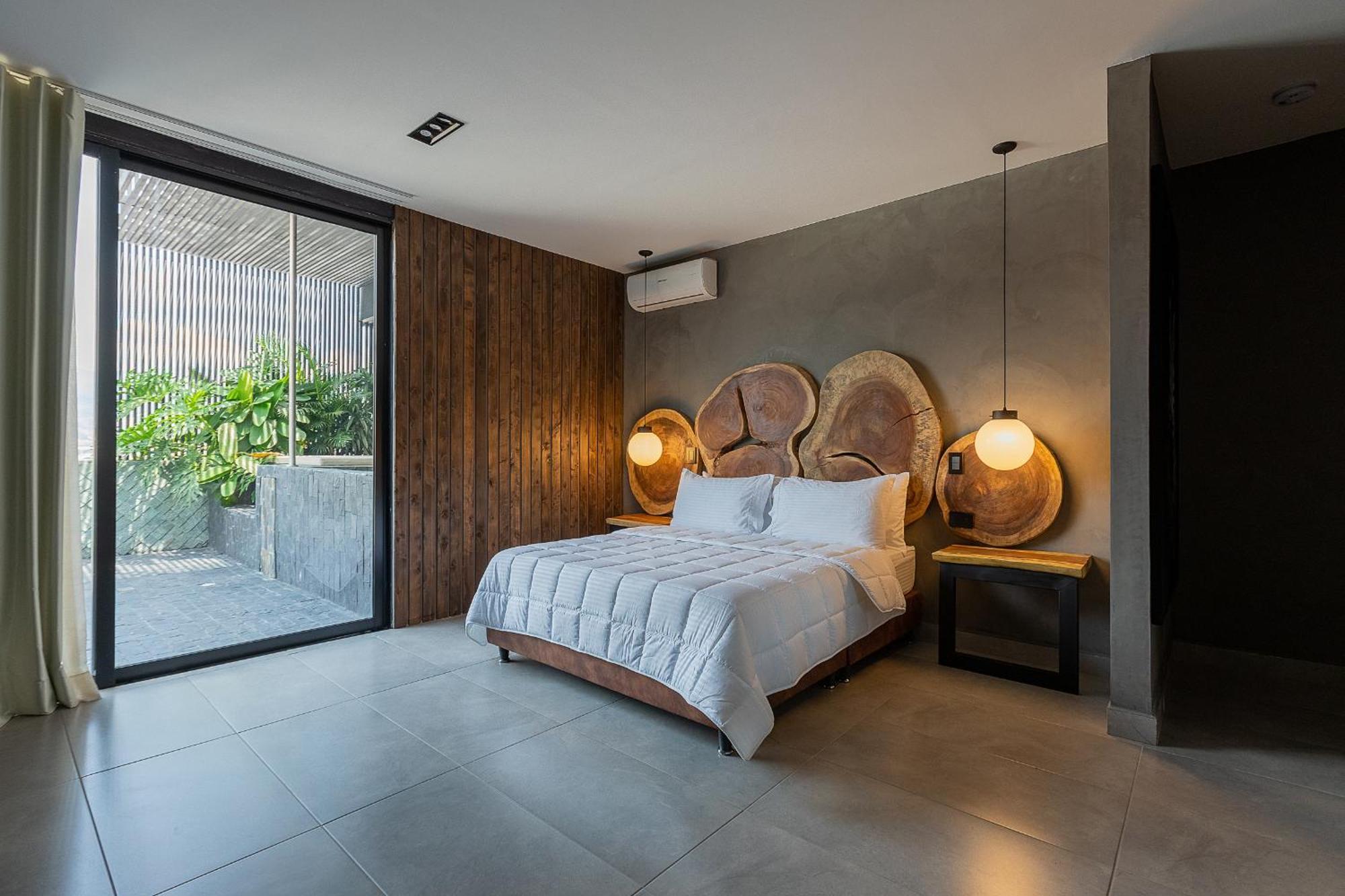 Hotel Zelva Negra Medellin Ngoại thất bức ảnh